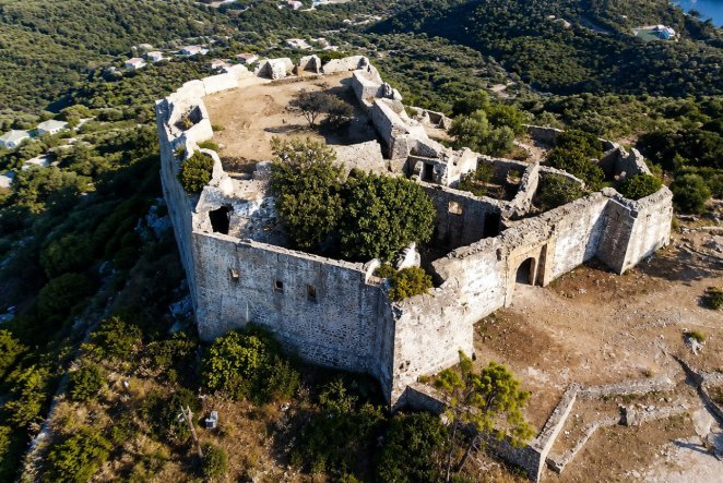 Castle of Anthousa — Ali Pasha's well-preserved 19th-century Ottoman fortress above Parga, Greece